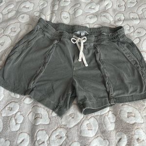 Standard James Perse pull-on shorts